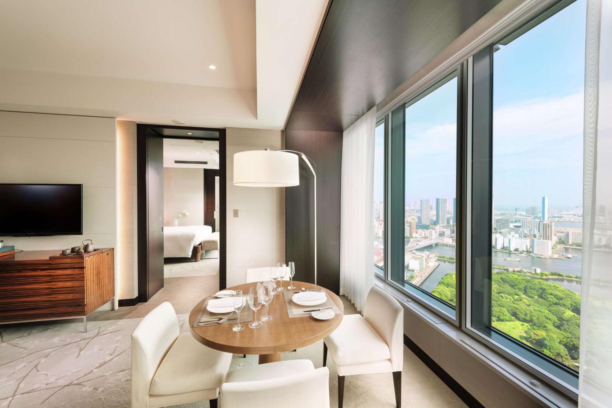 酒店 Conrad 5*