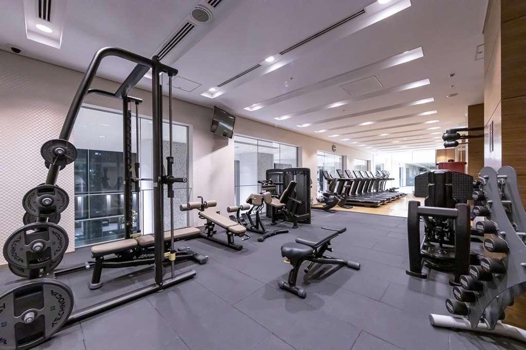 คอนราด โรงแรม 5*