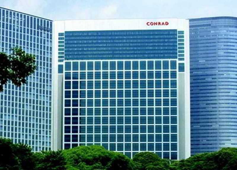 โรงแรม คอนราด